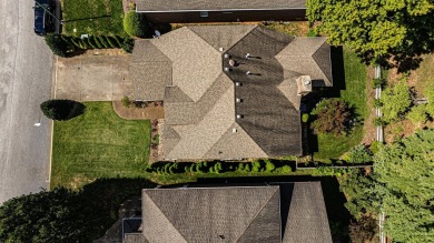 This beautifully remodeled 4-bedroom, 3-bathroom home offers on CrossWinds Golf Course in Kentucky - for sale on GolfHomes.com, golf home, golf lot