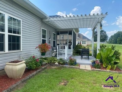 Spacious Home in a 55+ Active community in Perry GA.  2276 sq on Houston Springs Resort and Golf Course in Georgia - for sale on GolfHomes.com, golf home, golf lot