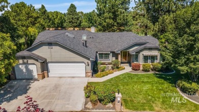Better-than-new home on a safe & quiet street backing to Eagle on Eagle Hills Golf Course in Idaho - for sale on GolfHomes.com, golf home, golf lot