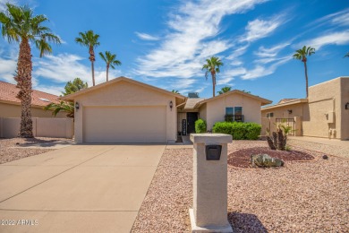 Beautiful updated 3 bedroom two bath home in Sunlakes.  Quartz on Cottonwood Country Club in Arizona - for sale on GolfHomes.com, golf home, golf lot