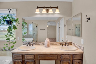 Beautiful cul-de-sac home in Ahwatukee with many updates on The Lakes at Ahwatukee in Arizona - for sale on GolfHomes.com, golf home, golf lot