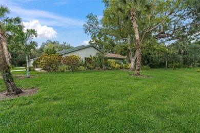 Well-Maintained 3BR/2BA Villa in Bent Tree Hammocks III - No Age on Bent Tree Country Club in Florida - for sale on GolfHomes.com, golf home, golf lot