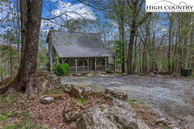 Fully Furnished Log Cabin in Beech Mountain - Turnkey Mountain on Beech Mountain Club in North Carolina - for sale on GolfHomes.com, golf home, golf lot
