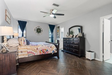 Beautiful 3-bedroom, 2-bath brick home on a corner lot in the on Hillsboro Country Club in Texas - for sale on GolfHomes.com, golf home, golf lot