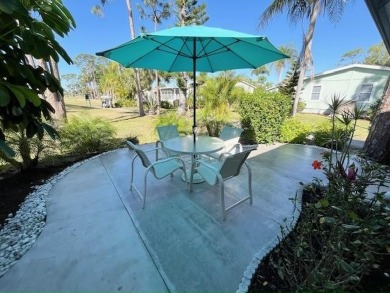 Beautifully renovated 2bd/2ba home! Open-concept plan is perfect on Del Tura Golf and Country Club in Florida - for sale on GolfHomes.com, golf home, golf lot