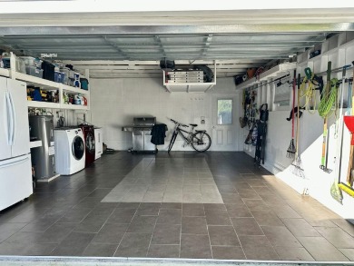 Beautifully renovated 2bd/2ba home! Open-concept plan is perfect on Del Tura Golf and Country Club in Florida - for sale on GolfHomes.com, golf home, golf lot