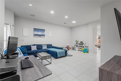 Remodeled 2BD 2.5BA condo in the highly desirable Arbor Park on Keys Gate Golf Club in Florida - for sale on GolfHomes.com, golf home, golf lot