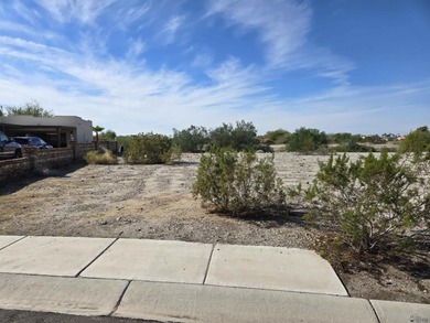 One of just a few blank slate golf (Executive course) lots on Foothills Executive Golf Course in Arizona - for sale on GolfHomes.com, golf home, golf lot