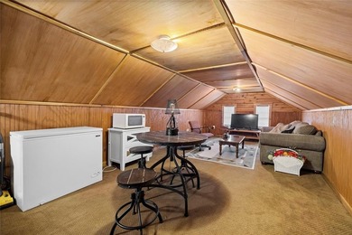 Charming 3 bedroom, 2 bath cedar sided, cul-de-sac home located on Holly Lake Ranch Golf Club in Texas - for sale on GolfHomes.com, golf home, golf lot