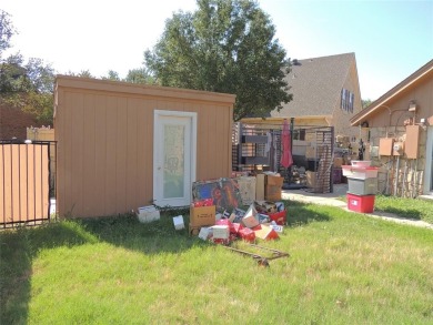 UNBELIEVABLE POTENTIAL IN THIS GREAT GOLF COURSE HOME!!  ALL the on Abilene Country Club - South Course in Texas - for sale on GolfHomes.com, golf home, golf lot