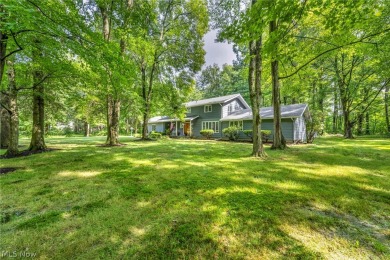 This spacious 5-bedroom, 3.5-bath home sits on 1.74 acres and on Windmill Lakes Golf Club in Ohio - for sale on GolfHomes.com, golf home, golf lot