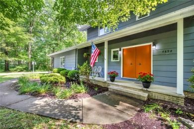 This spacious 5-bedroom, 3.5-bath home sits on 1.74 acres and on Windmill Lakes Golf Club in Ohio - for sale on GolfHomes.com, golf home, golf lot