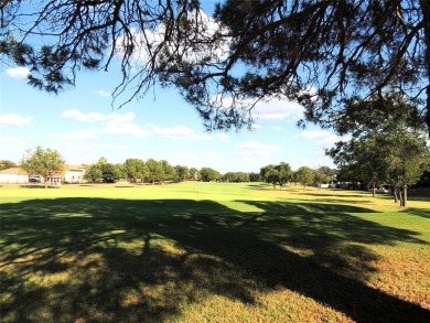 UNBELIEVABLE POTENTIAL IN THIS GREAT GOLF COURSE HOME!!  ALL the on Abilene Country Club - South Course in Texas - for sale on GolfHomes.com, golf home, golf lot