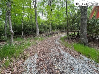 Located in Linville Land Harbor off Laurel Hills Road. This one on Land Harbor Golf Course in North Carolina - for sale on GolfHomes.com, golf home, golf lot