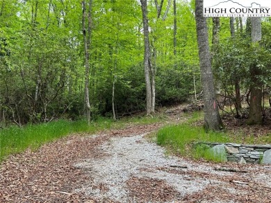 Located in Linville Land Harbor off Laurel Hills Road. This one on Land Harbor Golf Course in North Carolina - for sale on GolfHomes.com, golf home, golf lot