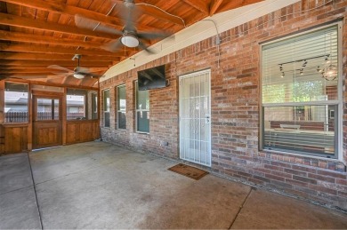 Back on the Market! Ideal for first time home buyers or on Oak Hollow Golf Course in Texas - for sale on GolfHomes.com, golf home, golf lot