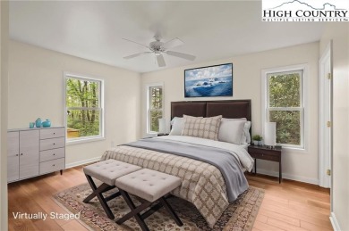 Linville Land Harbor cottage ready for your summer on the on Land Harbor Golf Course in North Carolina - for sale on GolfHomes.com, golf home, golf lot