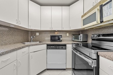 Charming 2-Bedroom, 2-Bathroom Condo in Kings Point, Delray on Kings Point Golf -Flanders Way in Florida - for sale on GolfHomes.com, golf home, golf lot