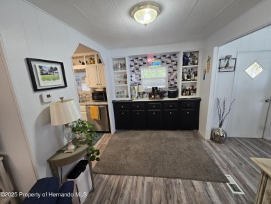 MUST SEE!!! This beautifully maintained, move- in ready on High Point Golf Club, Inc. in Florida - for sale on GolfHomes.com, golf home, golf lot