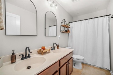 BRAND NEW backsplash for the upgraded gourmet kitchen!Welcome to on Cypress Point Par 3 in South Carolina - for sale on GolfHomes.com, golf home, golf lot
