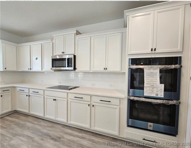 ***This home has not been started yet. There is still time to on Kings Grant Golf and Country Club in North Carolina - for sale on GolfHomes.com, golf home, golf lot