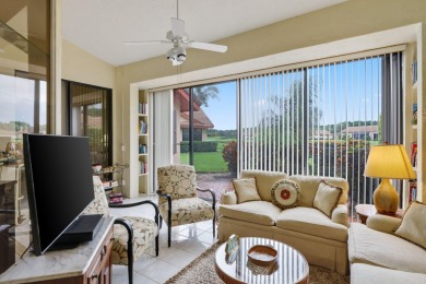Welcome to this spacious villa in Boynton Beach that offers the on The Links At Boynton Beach - The Family Course in Florida - for sale on GolfHomes.com, golf home, golf lot