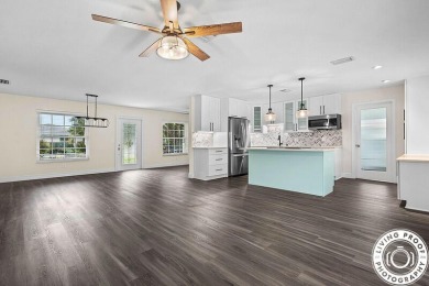 Fabulous Little Club. Best deal in Northern PBC Golf, tennis on Riverbend Golf Club in Florida - for sale on GolfHomes.com, golf home, golf lot