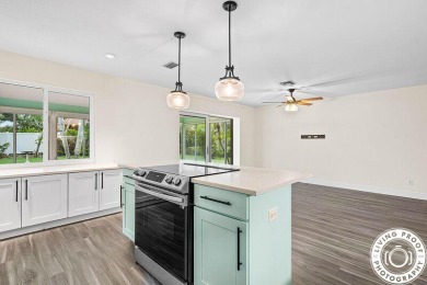 Fabulous Little Club. Best deal in Northern PBC Golf, tennis on Riverbend Golf Club in Florida - for sale on GolfHomes.com, golf home, golf lot