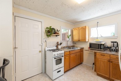 Great Cottage that can be used all year long and located on the on Great Rock Golf Club in New York - for sale on GolfHomes.com, golf home, golf lot