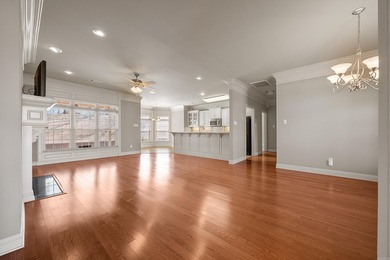 Beautifully maintained townhome nestled in a quiet golf course on Greystone Country Club in Arkansas - for sale on GolfHomes.com, golf home, golf lot