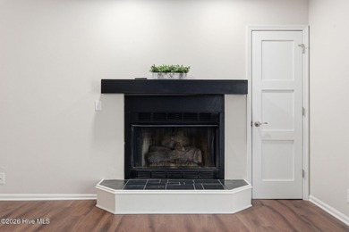 If you love the charm of mature live oaks draped in Spanish moss on Lockwood Folly Country Club in North Carolina - for sale on GolfHomes.com, golf home, golf lot