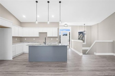 ** $10,000 BUILDER INCENTIVE FOR A BUYER UNDER CONTRACT BEFORE on Copper Ridge Golf Club in Michigan - for sale on GolfHomes.com, golf home, golf lot