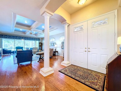 Spacious, gracious 2/2/2 + den pool home, on 14th green of on Silverthorn Country Club in Florida - for sale on GolfHomes.com, golf home, golf lot
