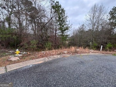 A large 1.24-acre wooded cul-de-sec lot in Oakview Subdivision on Oakview Golf and Country Club in Georgia - for sale on GolfHomes.com, golf home, golf lot