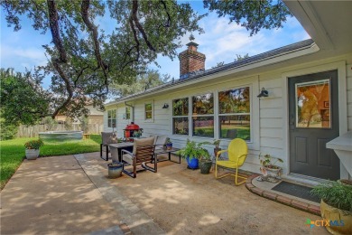 Come see this beautiful gem of a home! Remodeled in 2023 on Balcones Golf and Country Club in Texas - for sale on GolfHomes.com, golf home, golf lot