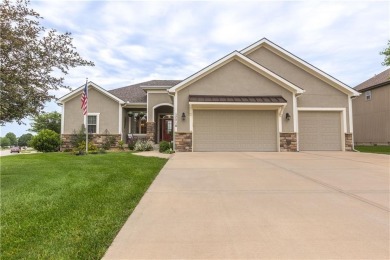 TRUE RANCH  LIVE ON ONE LEVEL! Former MODEL HOME: Oak hardwood on Paradise Pointe Golf Complex in Missouri - for sale on GolfHomes.com, golf home, golf lot