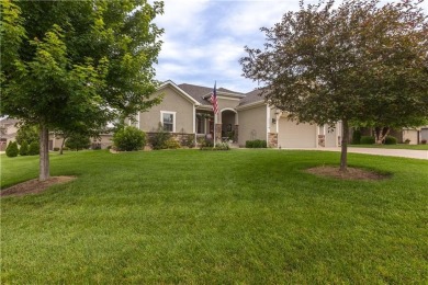 TRUE RANCH  LIVE ON ONE LEVEL! Former MODEL HOME: Oak hardwood on Paradise Pointe Golf Complex in Missouri - for sale on GolfHomes.com, golf home, golf lot