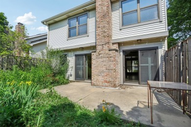 Beautiful light-filled end unit townhouse in a very desirable on Palatine Hills Golf Course in Illinois - for sale on GolfHomes.com, golf home, golf lot