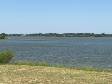 Have you been dreaming of a home within close proximity to the on Crimson Creek Golf Club in Oklahoma - for sale on GolfHomes.com, golf home, golf lot