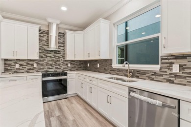 One or more photo(s) has been virtually staged. Under on Babe Zaharias Golf Course in Florida - for sale on GolfHomes.com, golf home, golf lot