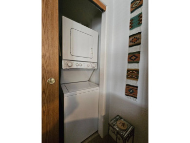 Beautifully updated 1BD 1BA home with an AZ room and office nook on Viewpoint Golf Resort in Arizona - for sale on GolfHomes.com, golf home, golf lot