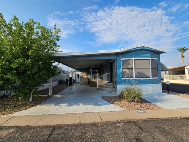 Beautifully updated 1BD 1BA home with an AZ room and office nook on Viewpoint Golf Resort in Arizona - for sale on GolfHomes.com, golf home, golf lot