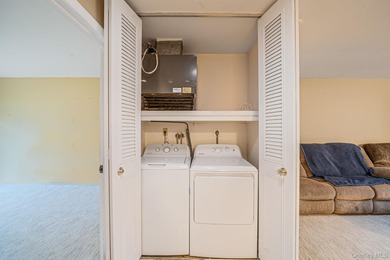 This beautifully maintained Greenbriar model is located in a on Leisure Village Golf Course in New York - for sale on GolfHomes.com, golf home, golf lot