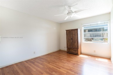 Welcome to Kings Point! This well-kept 1st-floor corner condo on Kings Point Golf -Flanders Way in Florida - for sale on GolfHomes.com, golf home, golf lot