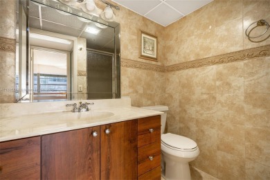 Welcome to Kings Point! This well-kept 1st-floor corner condo on Kings Point Golf -Flanders Way in Florida - for sale on GolfHomes.com, golf home, golf lot