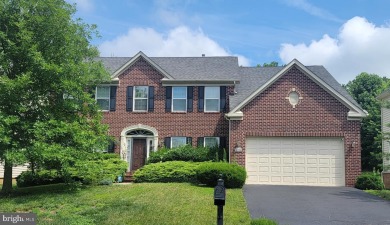 NEW PRICE!  Captivating Colonial Living, Located in Oak Creek on Oak Creek Golf Club in Maryland - for sale on GolfHomes.com, golf home, golf lot