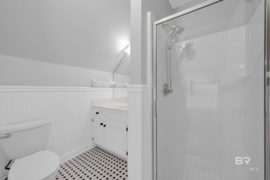 Welcome to 104 Ferncliff Circle - located on one of Lake on Lake Forest Yacht and Country Club in Alabama - for sale on GolfHomes.com, golf home, golf lot