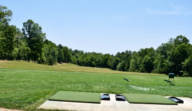 Stunning 4BR, 3.5BA home in Mariners Landing, Smith Mountain on Mariners Landing Golf and Country Club in Virginia - for sale on GolfHomes.com, golf home, golf lot