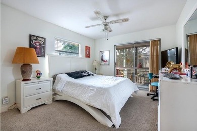 Clean and bright 2nd-floor corner unit. Updated baths, tiled on Kings Point Golf - Executive in Florida - for sale on GolfHomes.com, golf home, golf lot