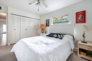 Clean and bright 2nd-floor corner unit. Updated baths, tiled on Kings Point Golf - Executive in Florida - for sale on GolfHomes.com, golf home, golf lot